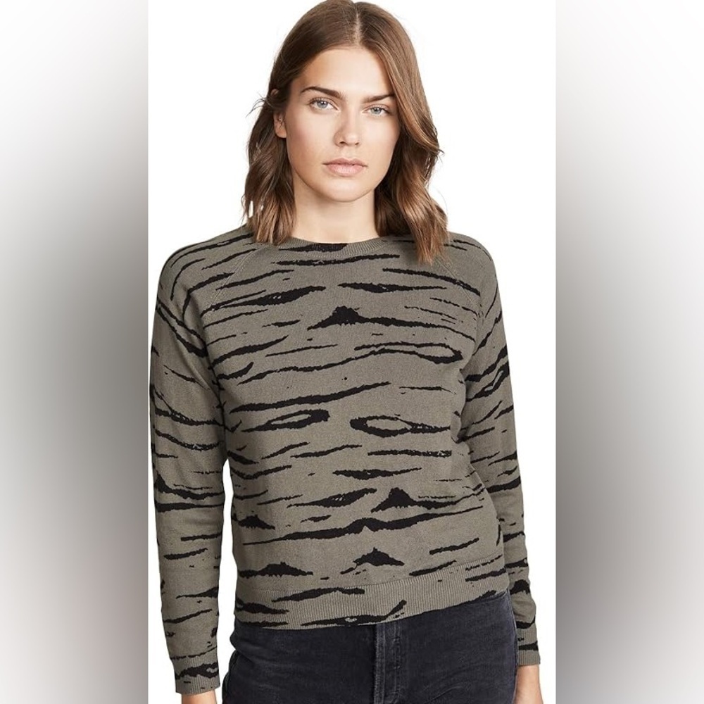 Monrow cashmere blend tiger vintage raglan sweater